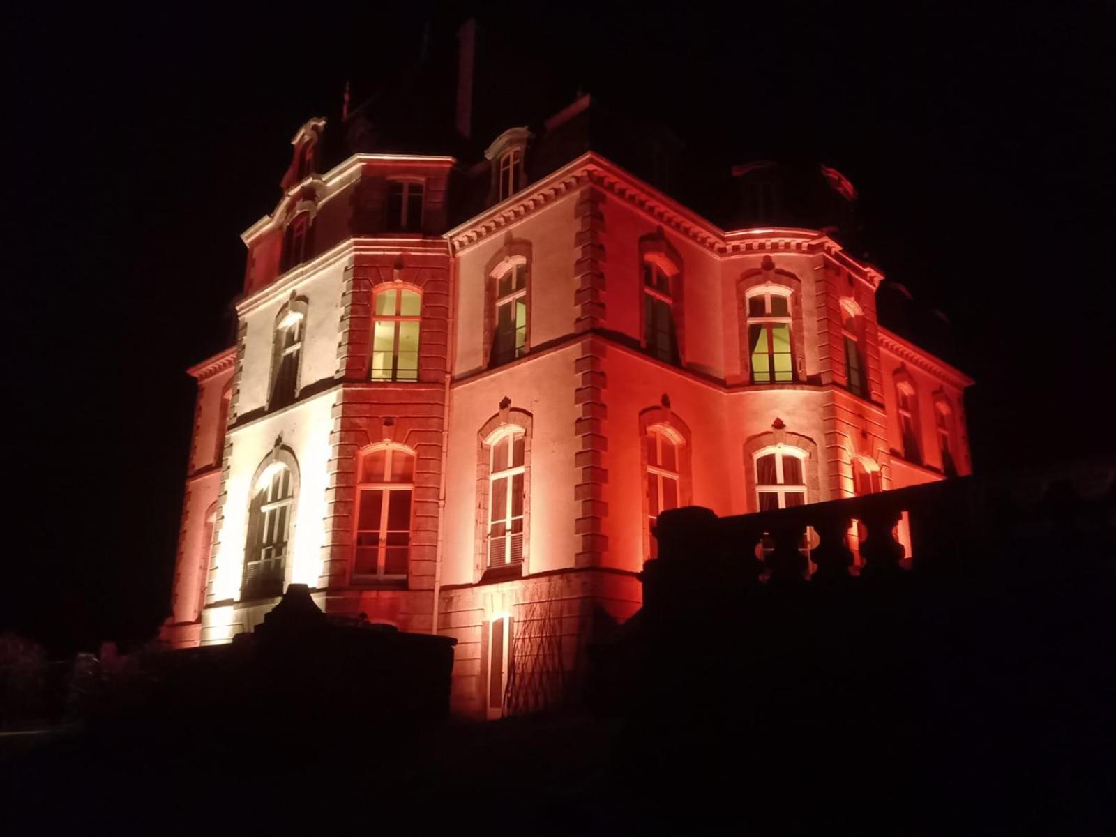 Chateau De Locqueran Pierres Et Filets Bleus 奥迪耶纳 外观 照片